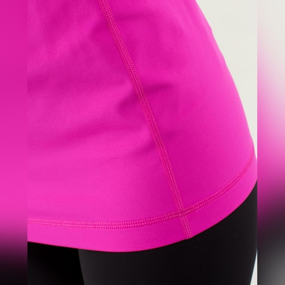 Lululemon Aria Tank - Picture 5 of 9